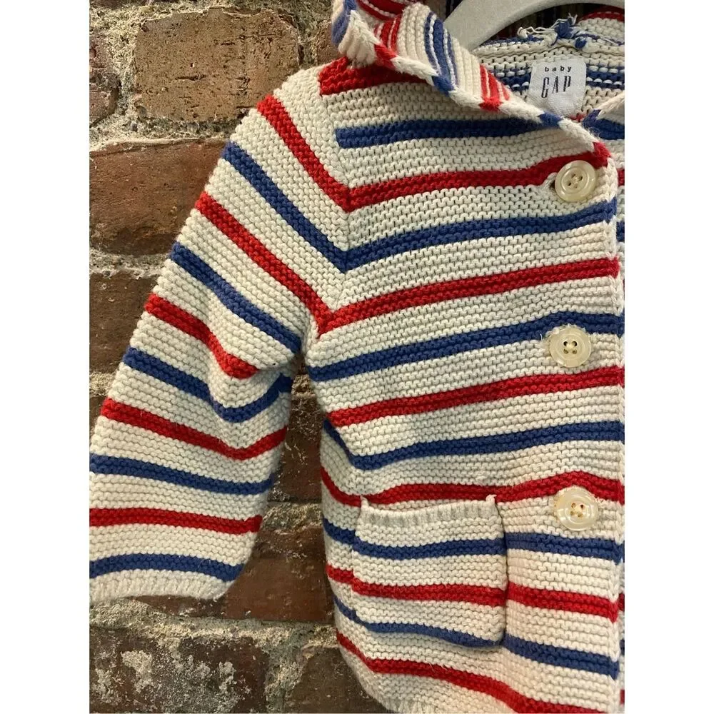 GAP baby white